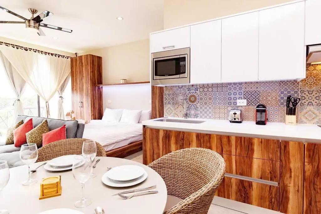 Apartmán Dk39 Vpn Access *Stunning Tulum Sunset *Pool *Gym *Yoga 0*,  Mexiko